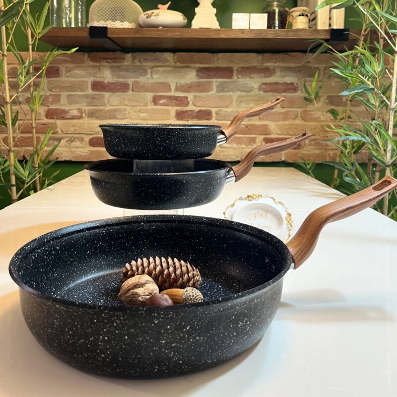 ماهیتابه تکدسته چدن گرانیتی هاناتک در سه سایز مختلف - تصویر 7