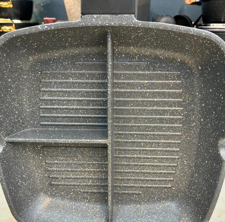 تابه سه قسمتی گریل چدن گرانیتی عروس ب