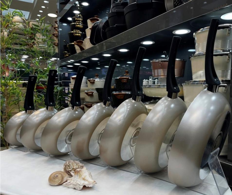 تابه تکدسته عروس در سایز ها و رنگ های متنوع - تصویر 3