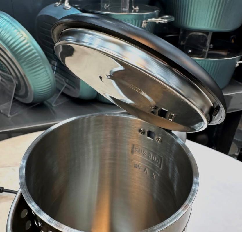 کتری برقی گوسونیک مدل 764 ه