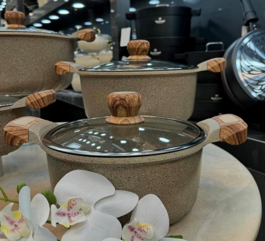 سرویس قابلمه 10 پارچه برلین مدل گرد - تصویر 5