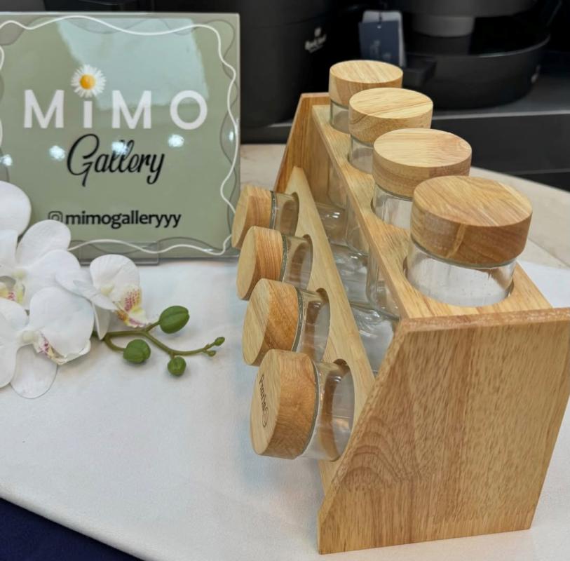 جا ادویه ای پرارینت - شیشه ای با درب چوبی (ست 8 عددی ، بهمراه استند) د