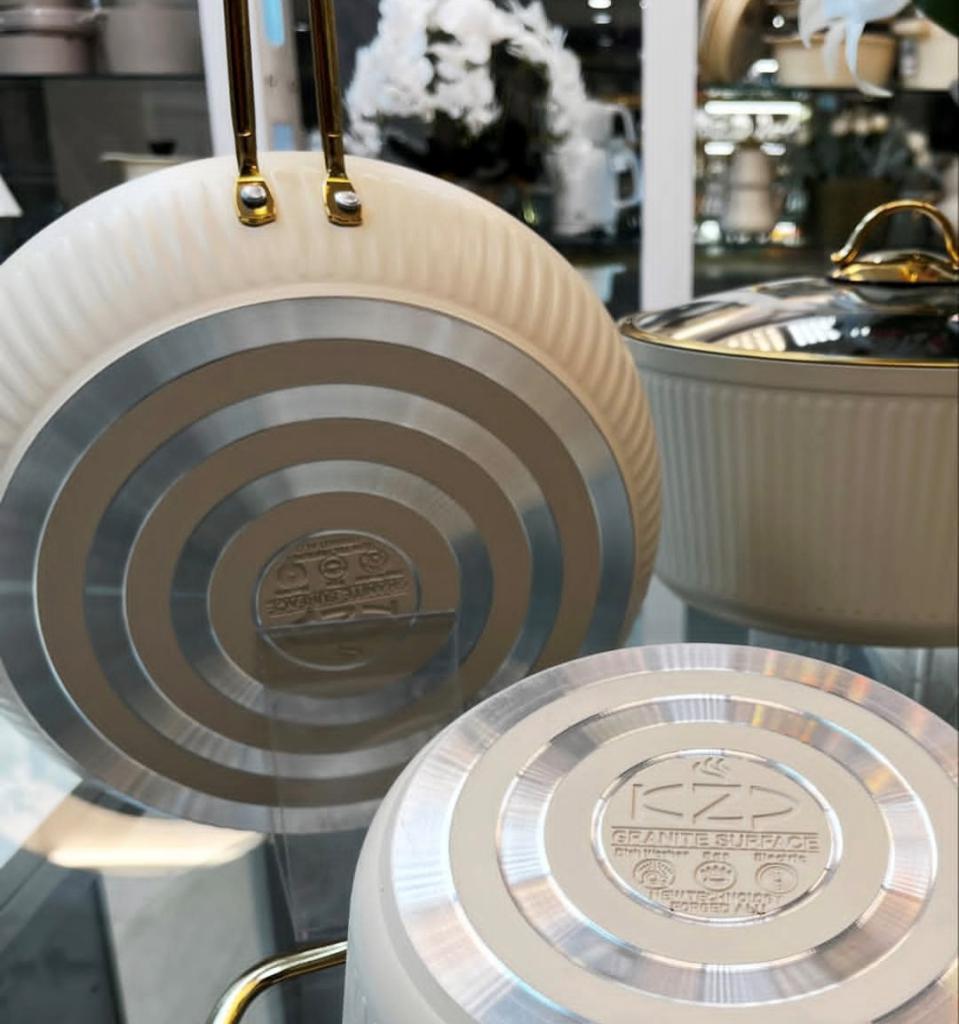 سرویس قابلمه 11 پارچه کی زد پی - KZP - مدل آلما پشت تابه