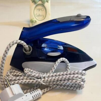 اتو مسافرتی برند تلیونیکس Telionix از زاویه بالا با دسته باز