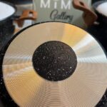 قابلمه تکی هاناتک رنگ مشکی با درب سفید در سایزهای مختلف - تصویر 4