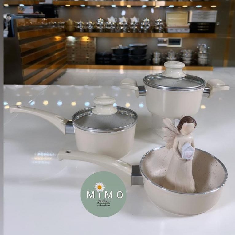 mini_mimogalleryyy_20230923_p_3198374733529793410_1_3198374722171671208-e1719651978459.jpg سرویس قابلمه کودک 5پارچه برند P.M.T - تصویر 1