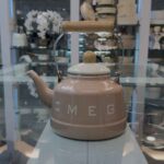 کتری لعابی طرح دار برند اسمگ - تصویر 2