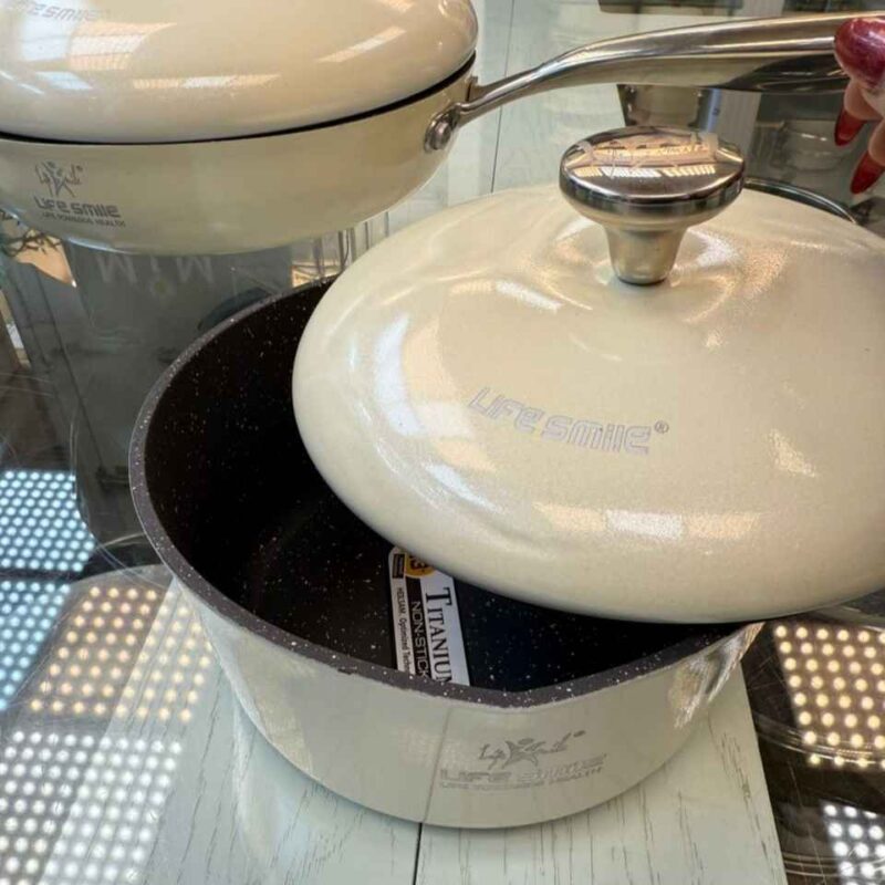 سرویس قابلمه ۱۰ پارچه برند لایف اسمایل کد LIFEP21-10-CREAM - تصویر 2