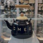 کتری لعابی طرح دار برند اسمگ - تصویر 4