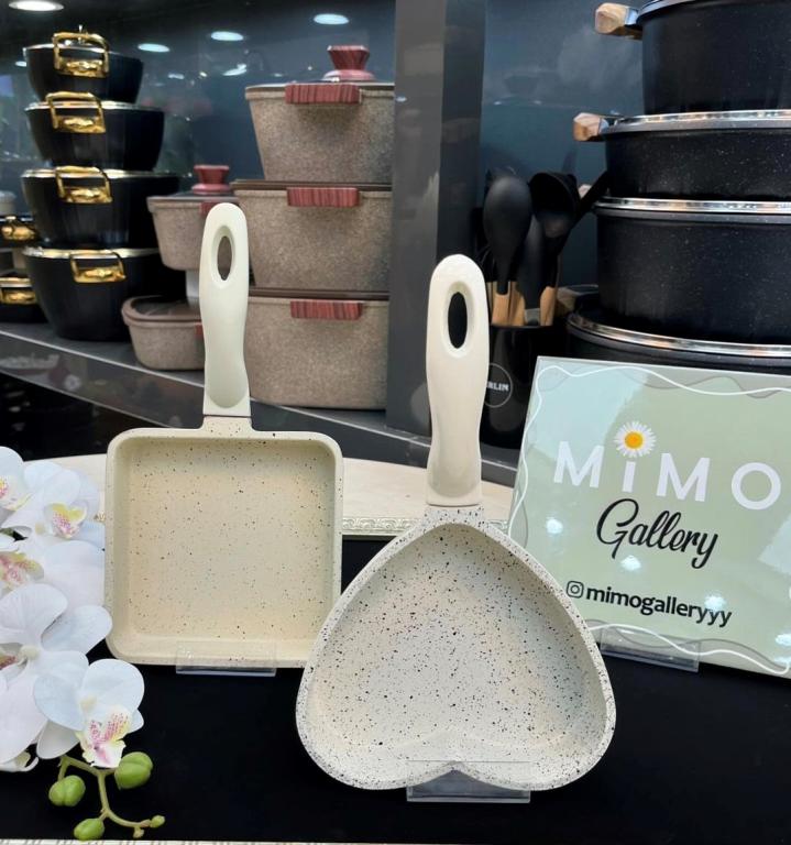 تابه پنکیک کوچک عروس چدن گرانیت مدل قلبی و مربعی - تصویر 3