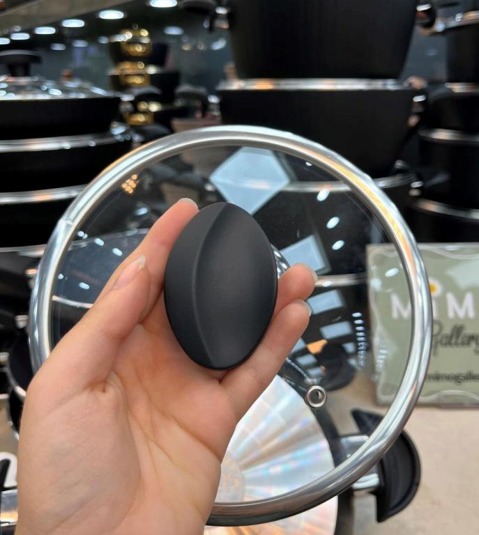 ماهیتابه عروس چدن گرانیت مدل فورچ دودسته دربدار - تصویر 3