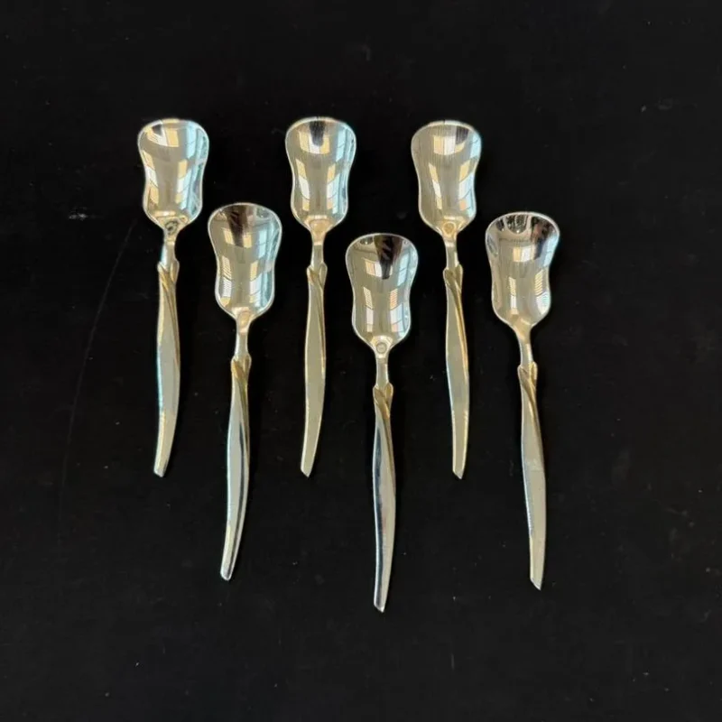 سرویس قاشق چنگال ۱۴۳ پارچه طلایی از برند SG کد249 - تصویر 6